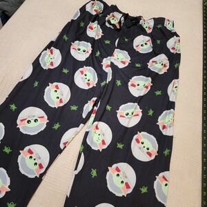 Star Wars Mandalorian Baby Yoda Lounge Pants Pajamas Black Size XL Mens‎